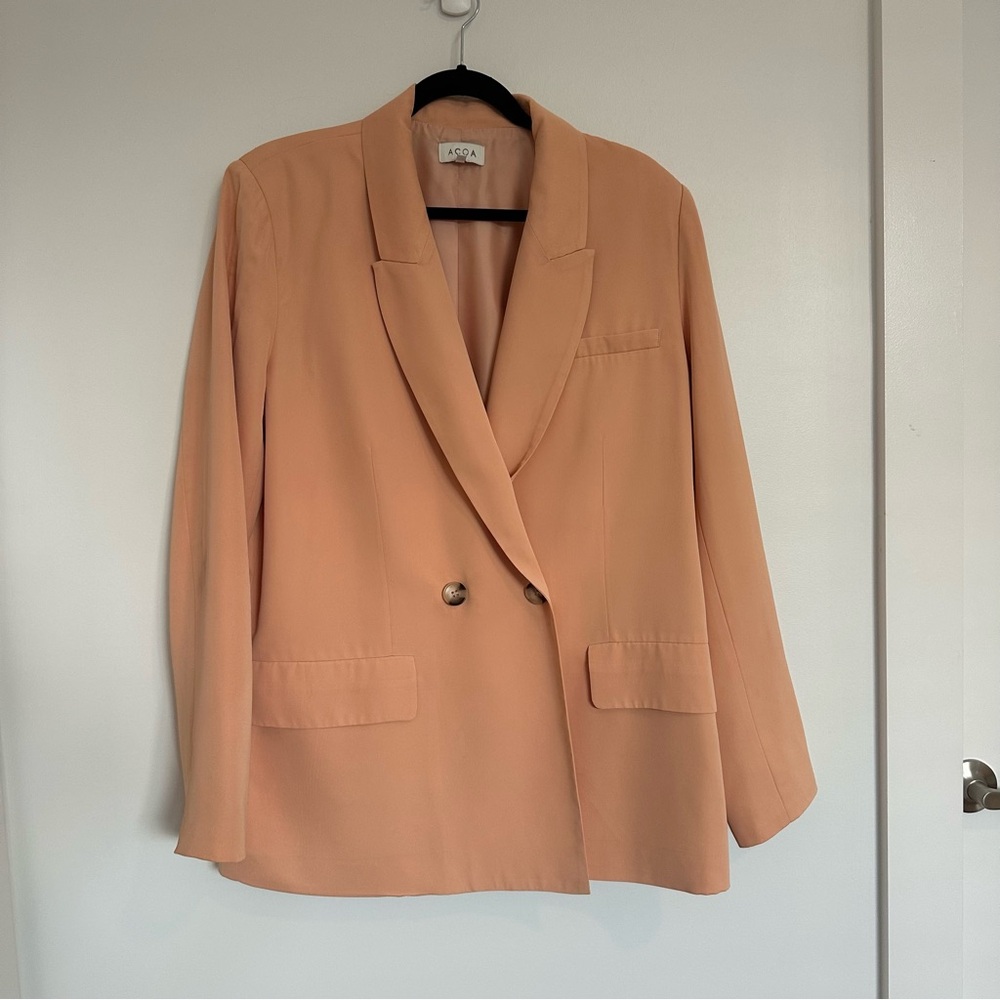 Blush Peach Single-Button Notch Lapel Blazer - Picture 4 of 16